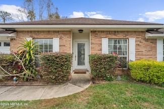 2085 Hovington Cir E, Jacksonville, FL 32246