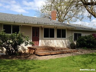 37011 Crabtree Dr, Scio, OR 97374