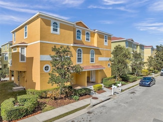 456 Bayou Village Dr, Tarpon Springs, FL 34689
