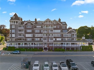53 Conanicus Ave Unit 5A, Jamestown, RI 02835