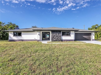 1365 Kingswood Ct, Fort Myers, FL 33919