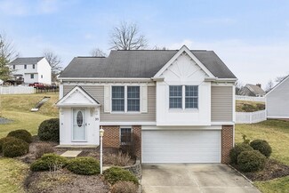 35 Pacers Ridge Dr, Canonsburg, PA 15317