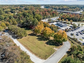3855 Battleground Ave, Greensboro, NC 27410