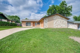 1723 Windchime Dr, Dallas, TX 75224
