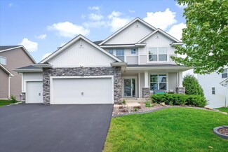 11444 Creekside Ct, Osseo, MN 55311