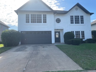 3152 Pine Valley Dr, Grand Prairie, TX 75052