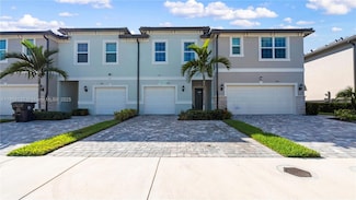 2913 Olivia Ave, Oakland Park, FL 33311