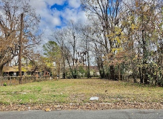 916 Woodlawn St, Memphis, TN 38107