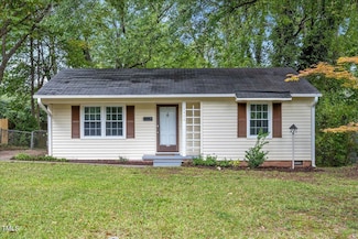 2453 Derby Dr, Raleigh, NC 27610