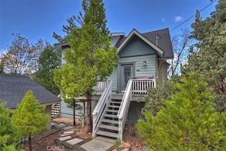 26822 Huron Rd, Lake Arrowhead, CA 92352