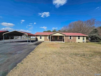 93 Forest Valley Dr, Albertville, AL 35950