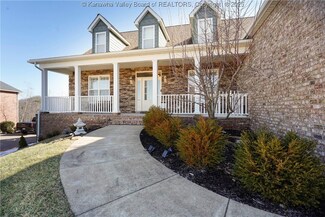 392 Wynterhall Ln, South Charleston, WV 25309