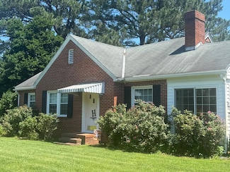 4503 Buckley Hall Rd, Cobbs Creek, VA 23035
