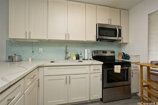46-232 Kahuhipa St Unit F204, Kaneohe, HI 96744