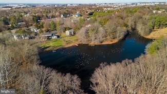 13505 Clear Lake Ct, Herndon, VA 20171