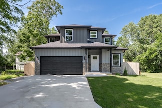 1309 E Blaine St, Springfield, MO 65803