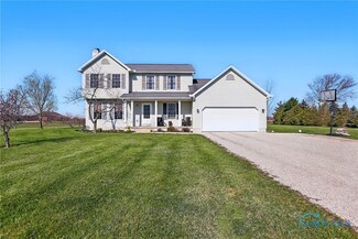 21899 Anderson Rd, Bowling Green, OH 43402