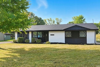 2228 E Gump Rd, Fort Wayne, IN 46845