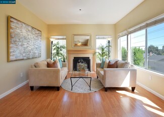 735 Buchanan St Unit 118, Benicia, CA 94510