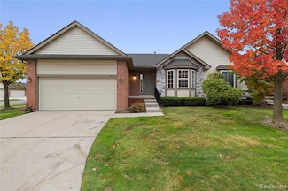 1885 Wexford Cir Unit 10, Ypsilanti, MI 48198