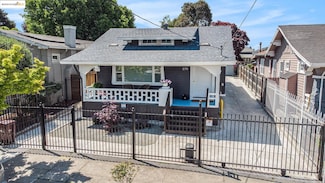 879 45th St, Emeryville, CA 94608