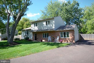 828 Winston St, Hatfield, PA 19440