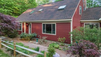 463 Otterville Rd, New London, NH 03257