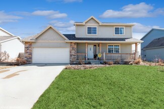 625 Meadow Cir, Huxley, IA 50124