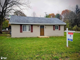 8136 Nixon Ave, Mount Morris, MI 48458