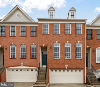 42685 Newcomer Terrace, Chantilly, VA 20152