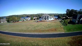 170 Starling Dr, Vonore, TN 37885