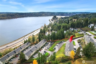 1725 W Sunn Fjord Ln Unit J205, Bremerton, WA 98312