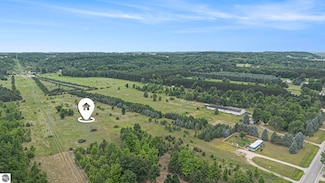 00 Norton Rd, Grawn, MI 49637