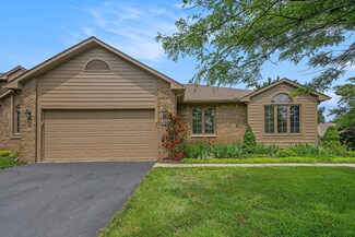 1273 Laurel View Dr, Ann Arbor, MI 48105