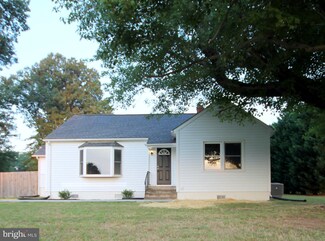 5304 Gordon Dr, King George, VA 22485