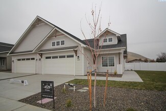 4529 Grove Ct, West Richland, WA 99353