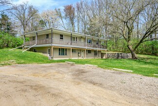 5647 Cross St, Kalamazoo, MI 49048