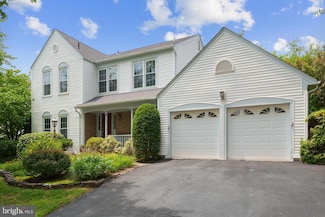 1024 Page Ct, Herndon, VA 20170
