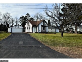6311 Brogade, Askov, MN 55704
