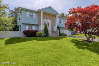 6 Trent Rd, Tinton Falls, NJ 07753