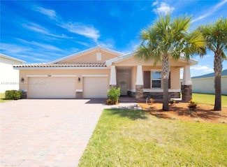 7599 NW Deysbrook Ln, Port St. Lucie, FL 34987