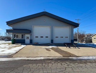 113 6th St, Nashwauk, MN 55769