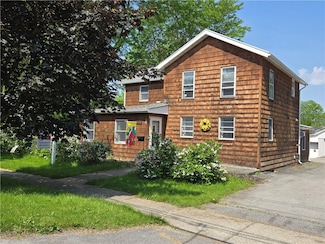105 Wadsworth Ave, Avon, NY 14414