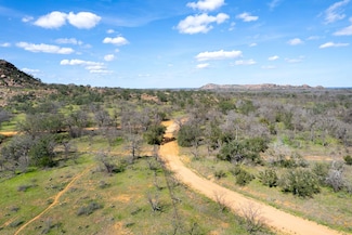 18248 Bode Peak Rd, Pontotoc, TX 76856