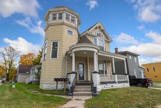 2205 Broadway, Fort Wayne, IN 46802
