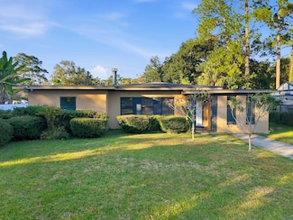 2433 Brownwood Rd, Jacksonville, FL 32207