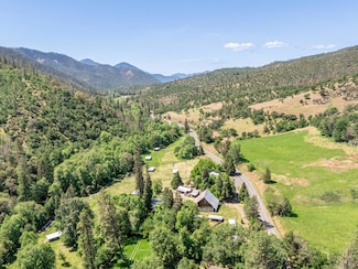 6180 Little Applegate Rd, Jacksonville, OR 97530