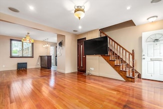 67-15 Bell Blvd Unit Duplex, Oakland Gardens, NY 11364
