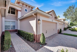 8344 Riverdale Ln, Davenport, FL 33896