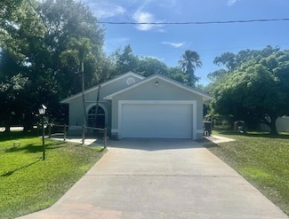 2205 30th Ave, Vero Beach, FL 32960